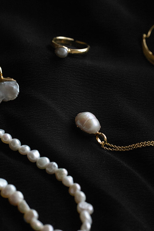 Luna Gold Ring