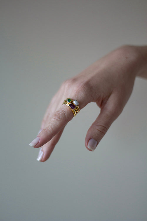Luna Gold Ring